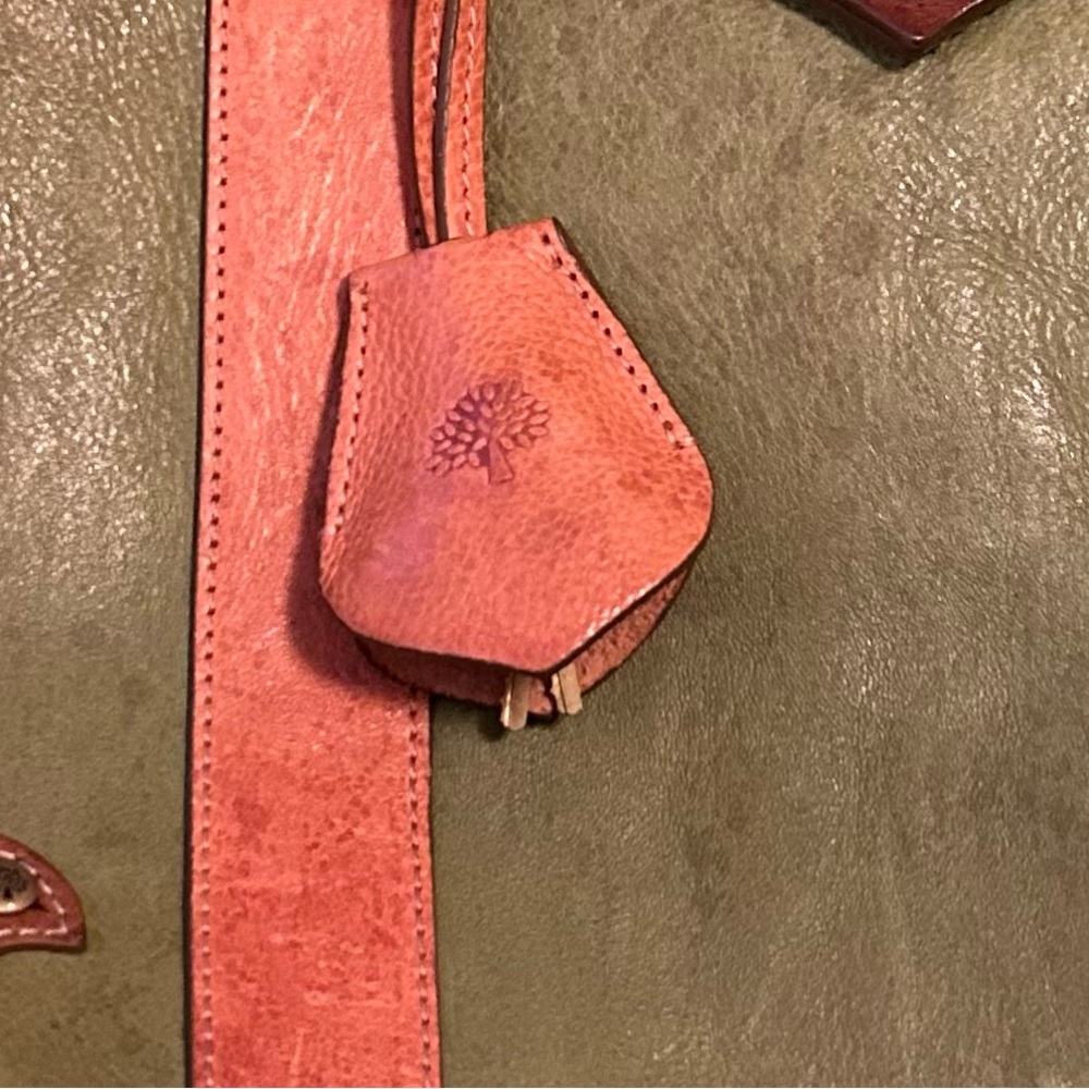 Mulberry clochette